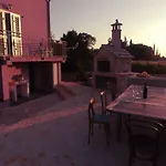 Cozy House In Old Stone Village Hvar Island