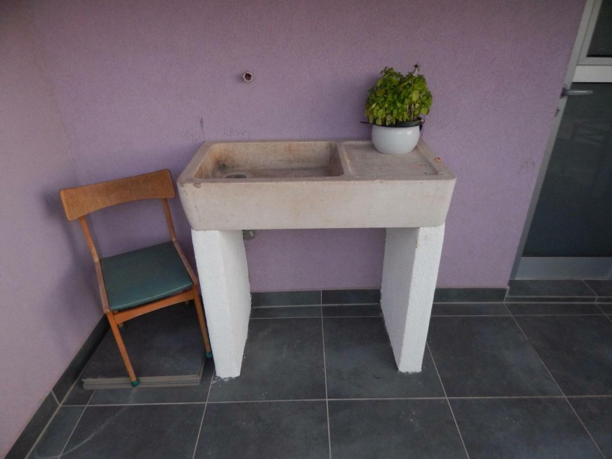 Feriehus Cozy House In Old Stone Village Hvar Island Stari Grad (Hvar)