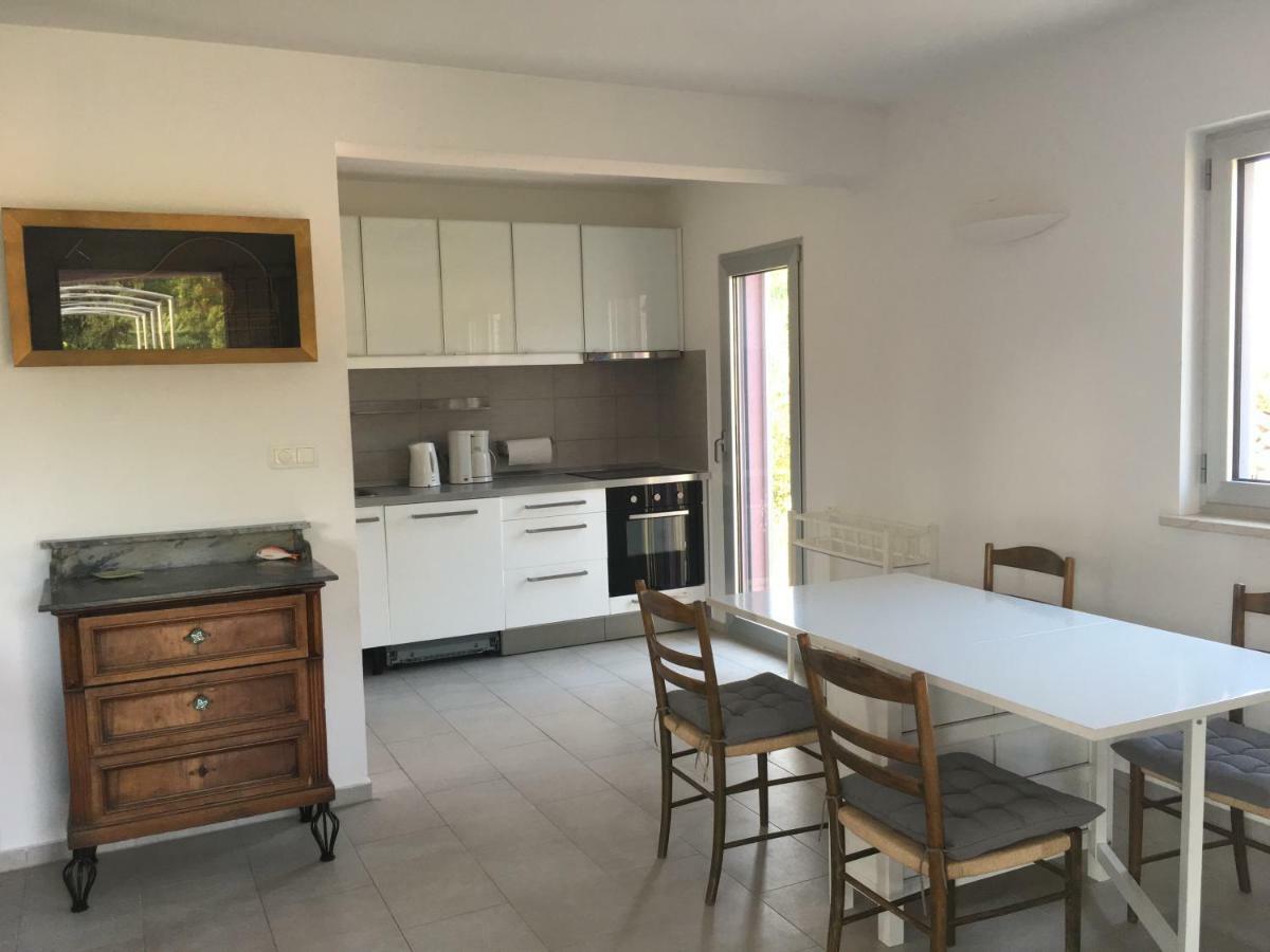 Holiday home Cozy House In Old Stone Village Hvar Island