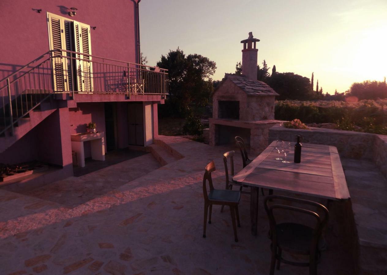 Feriehus Cozy House In Old Stone Village Hvar Island Stari Grad (Hvar)